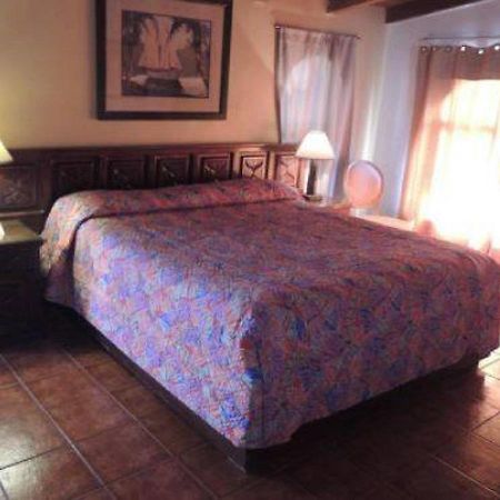 Hotel Calafia ロサリト エクステリア 写真